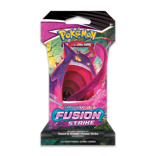 Fusion Strike Sleeved Booster pack